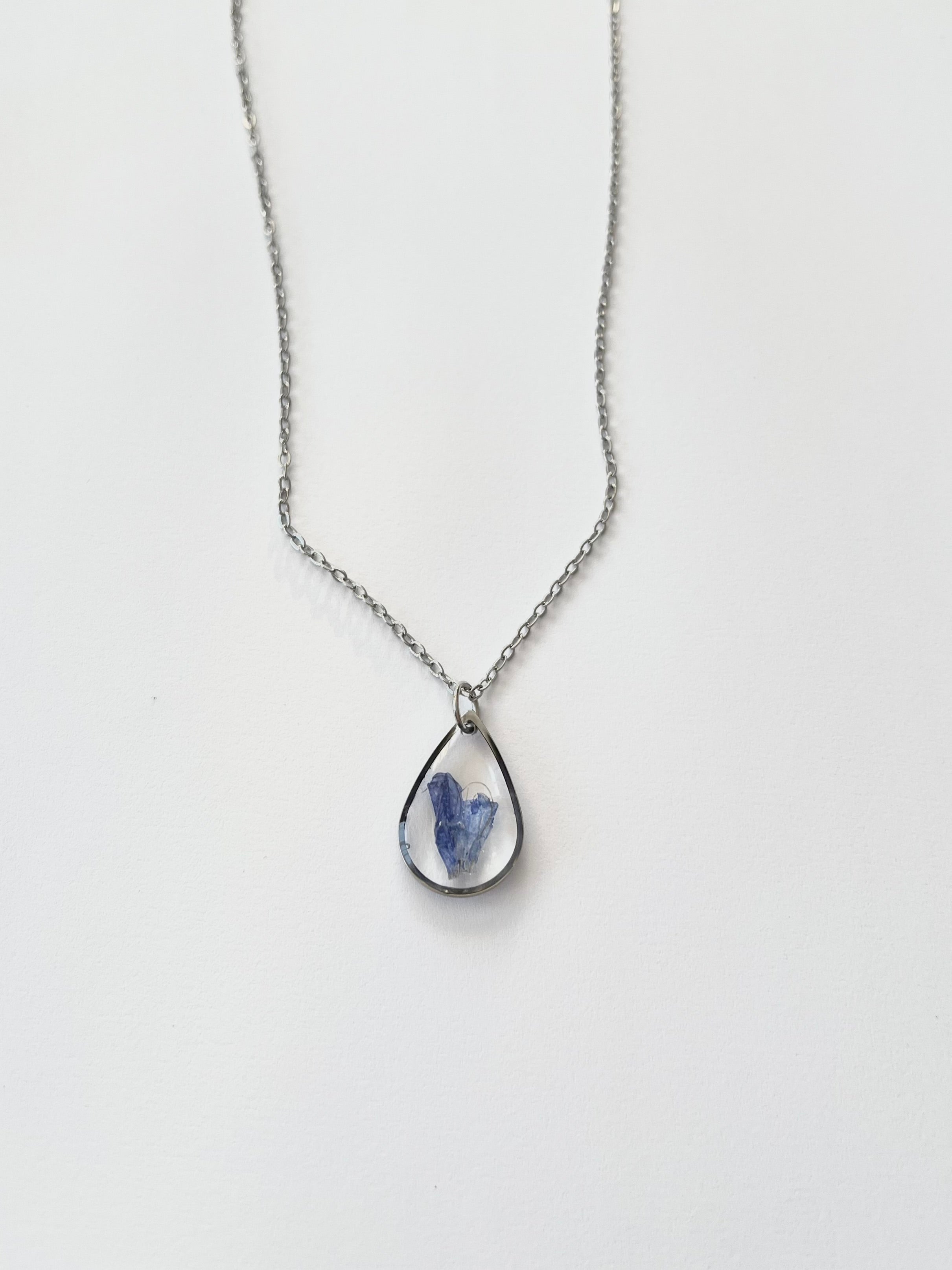 Silver Drop Blue Flower Necklace (Medium)