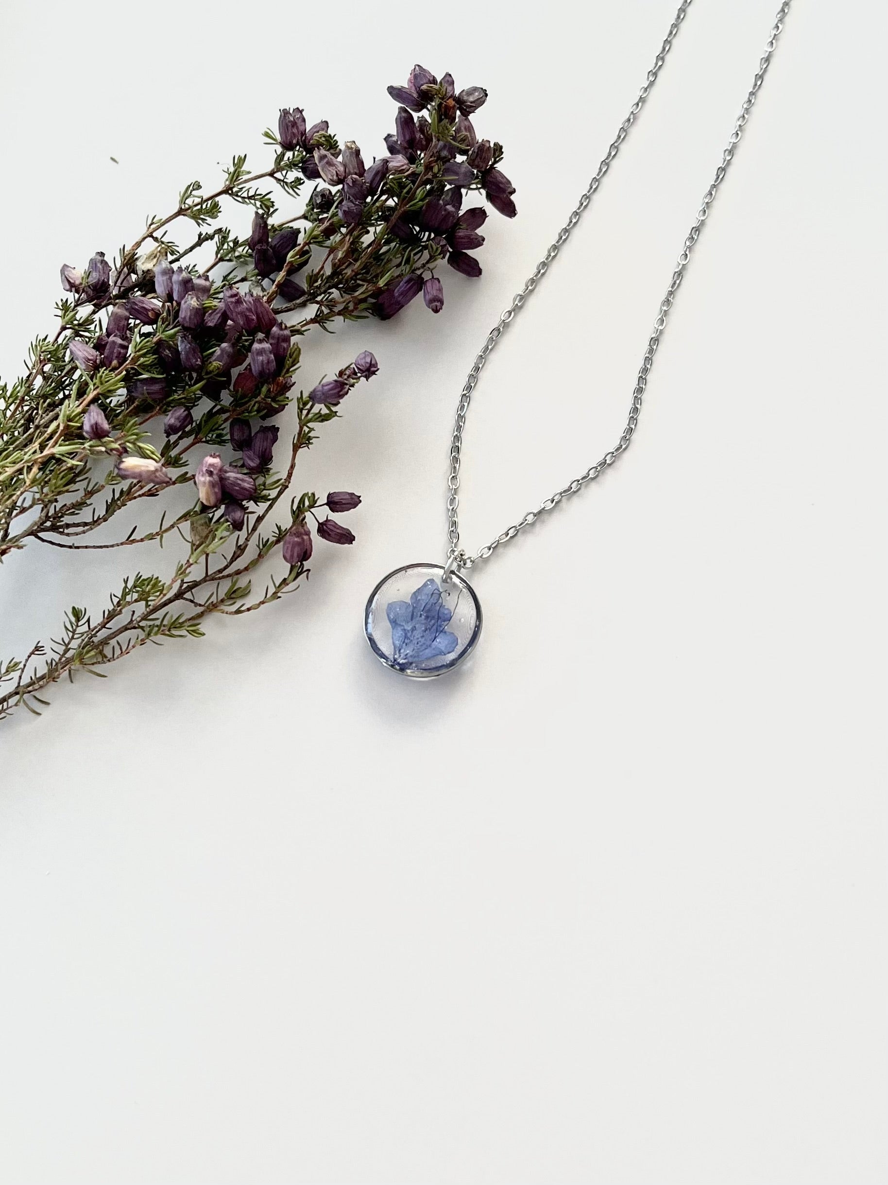 Silver Round Blue Flower Necklace (Small)