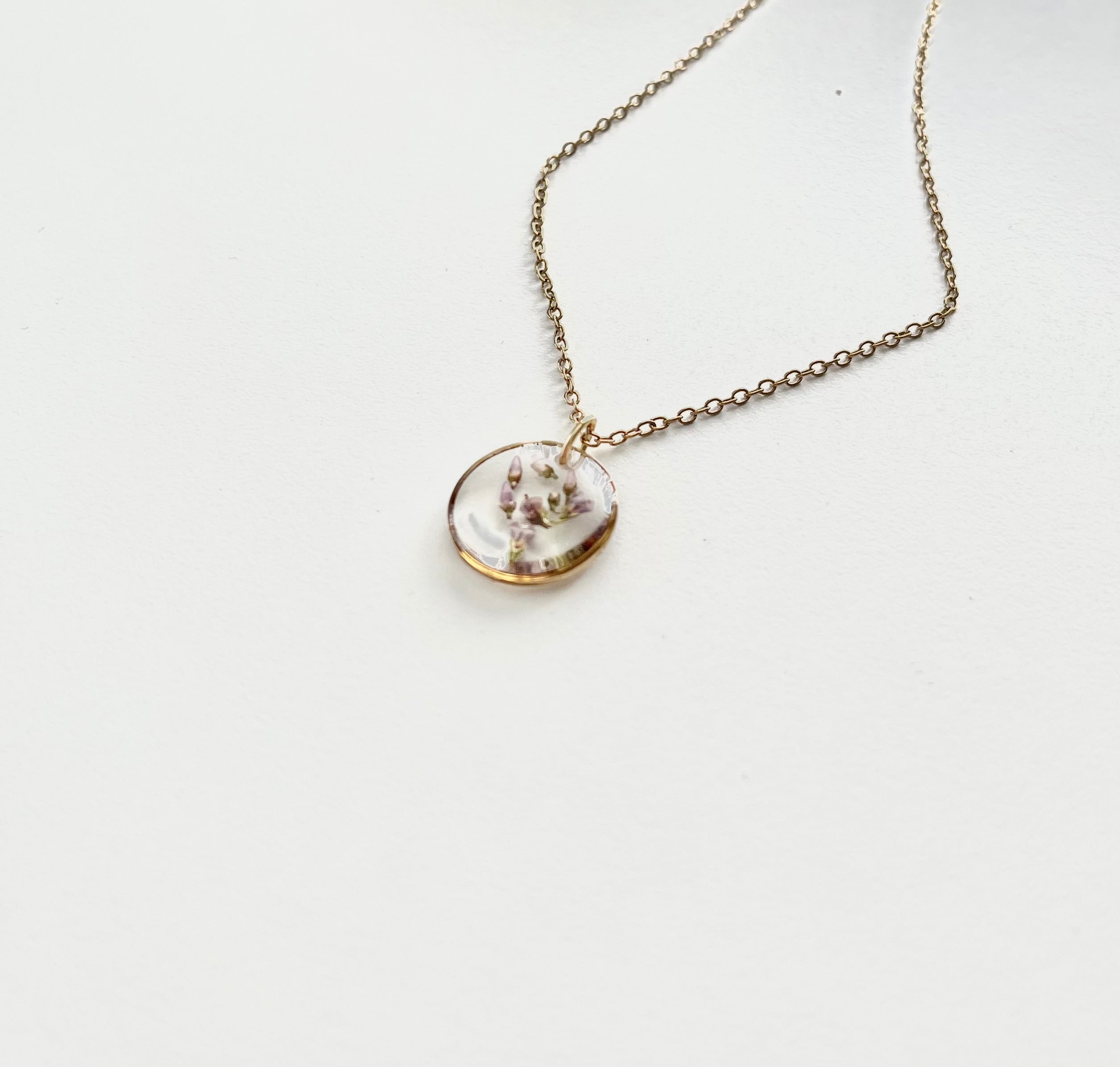 Gold Round Scottish Heather Necklace (Small)