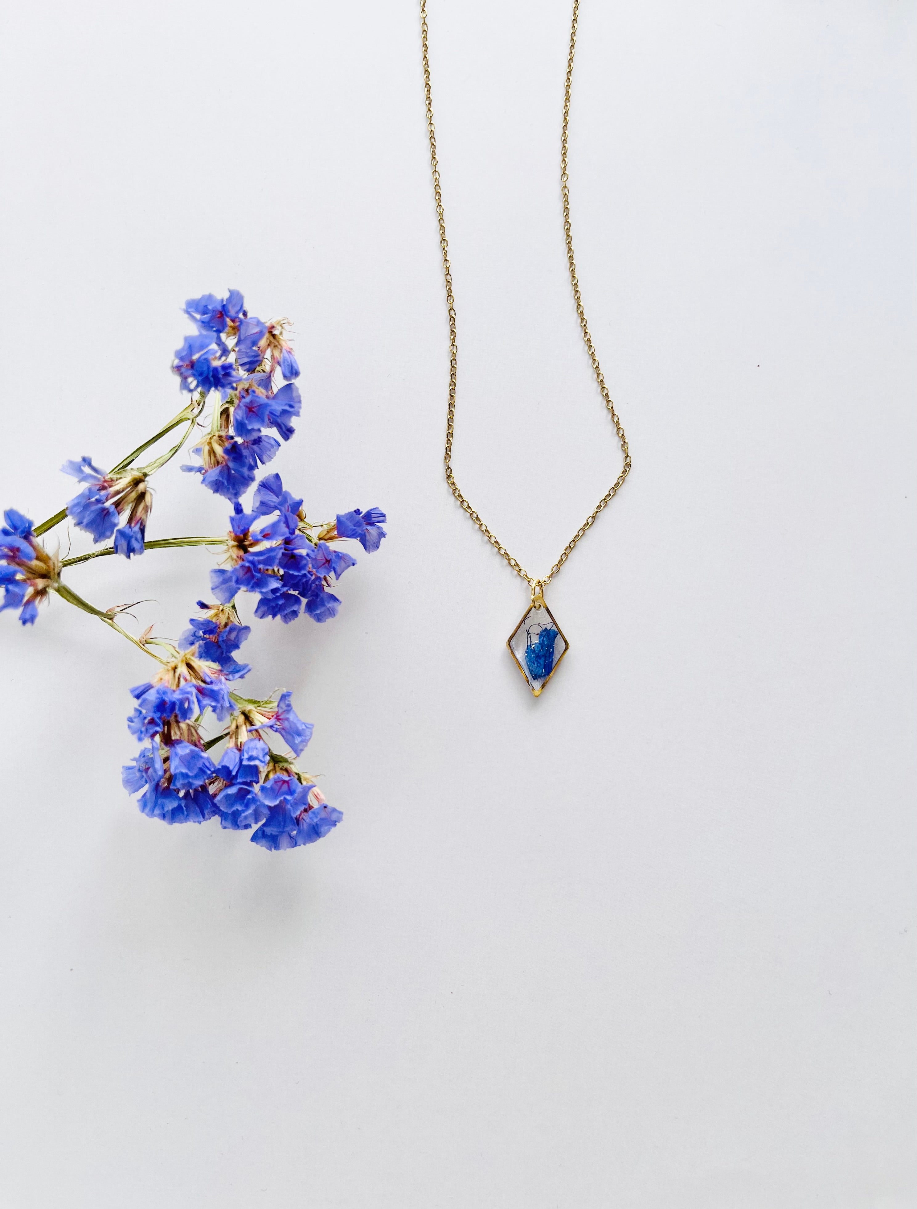 Gold Diamond Blue Flower Necklace (Small)