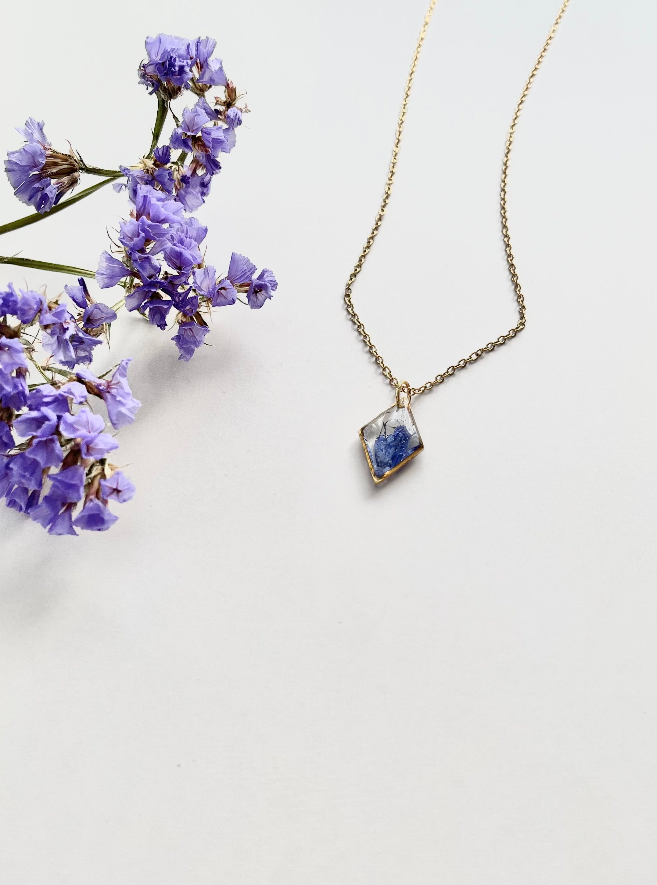 Gold Diamond Blue Flower Necklace (Small)