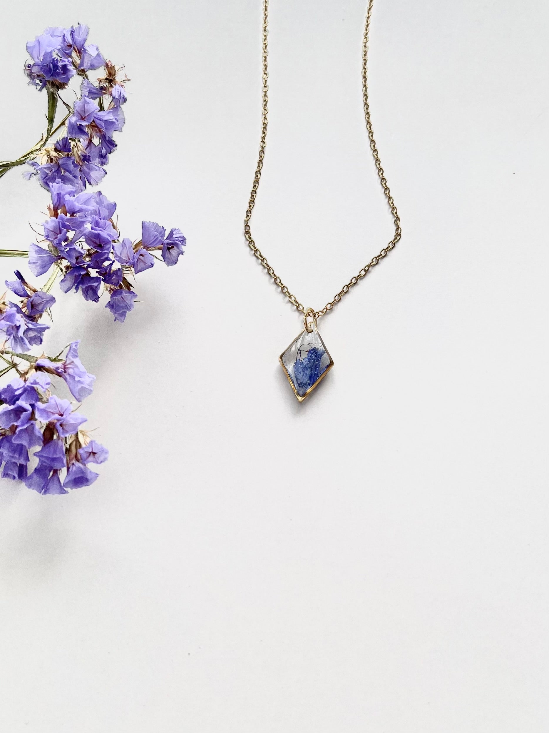 Gold Diamond Blue Flower Necklace (Small)