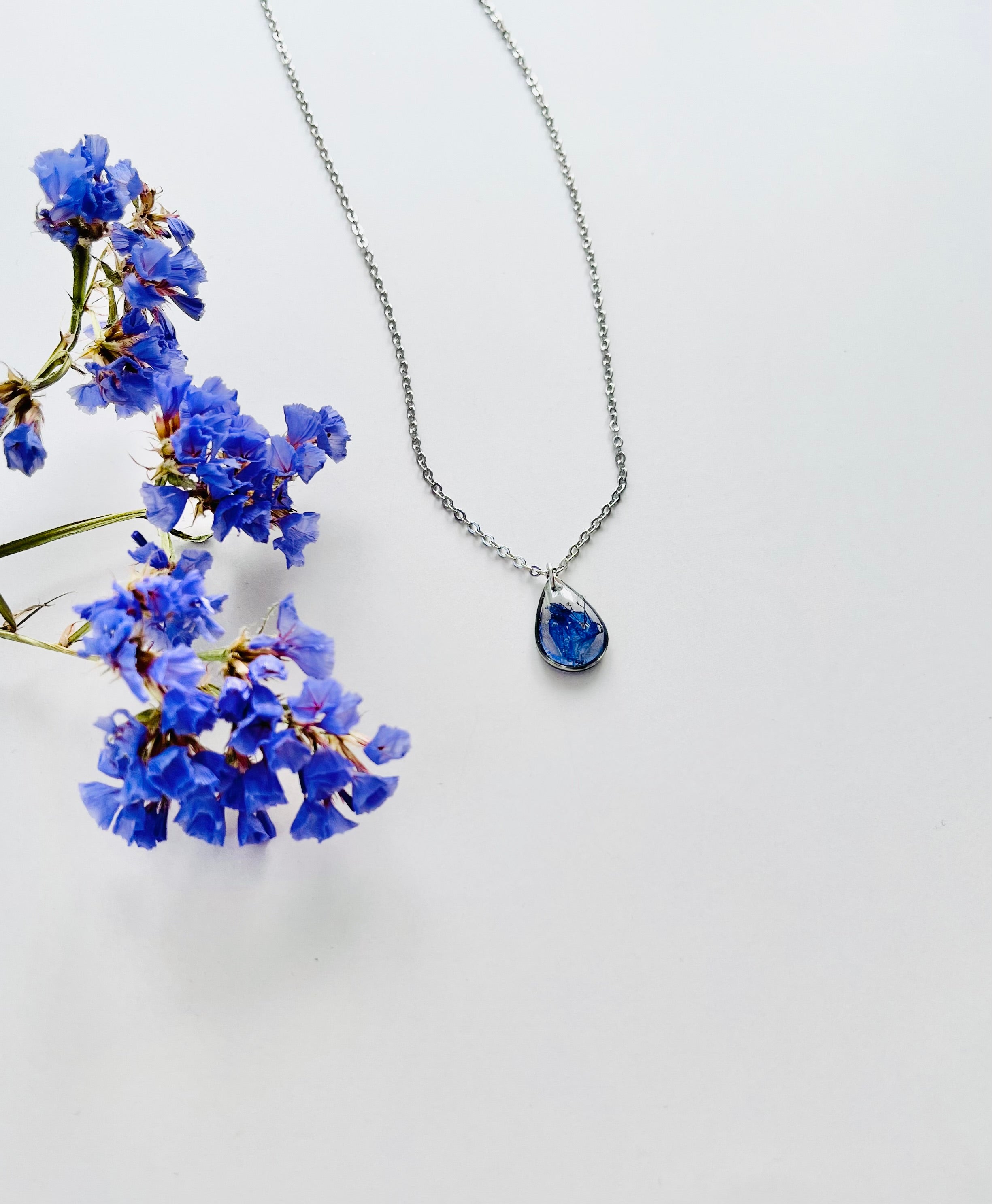 Silver Drop Blue Flower Necklace (Small)