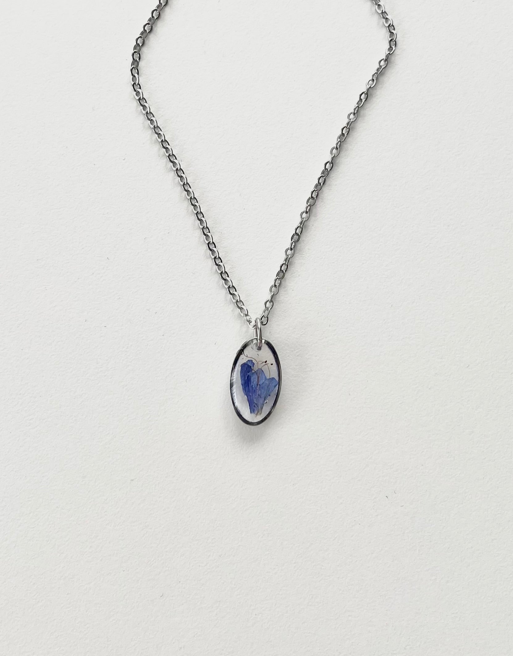 Silver Oval Blue Flower Necklace (Small)