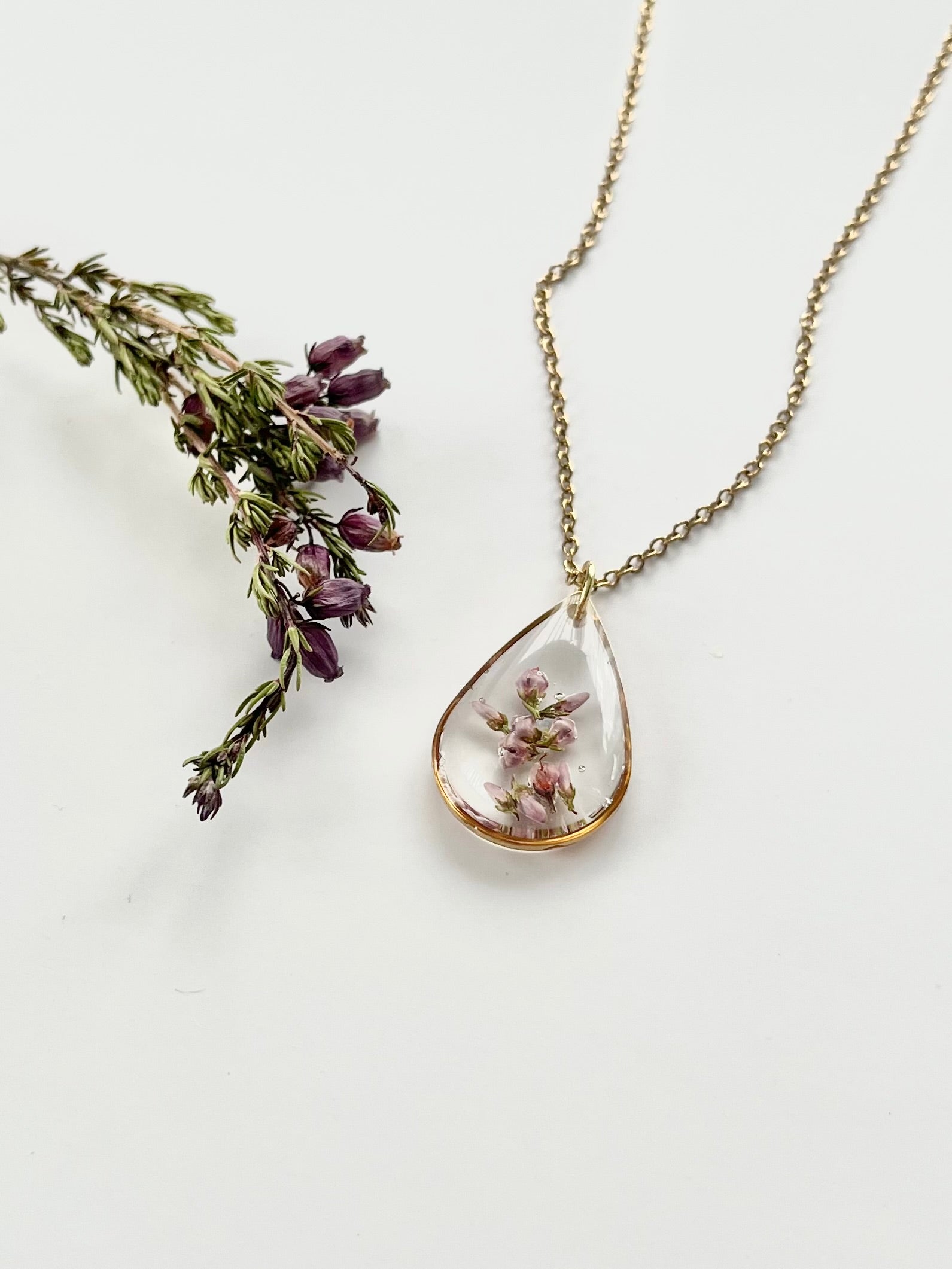Gold Drop Scottish Heather Necklace (Large)