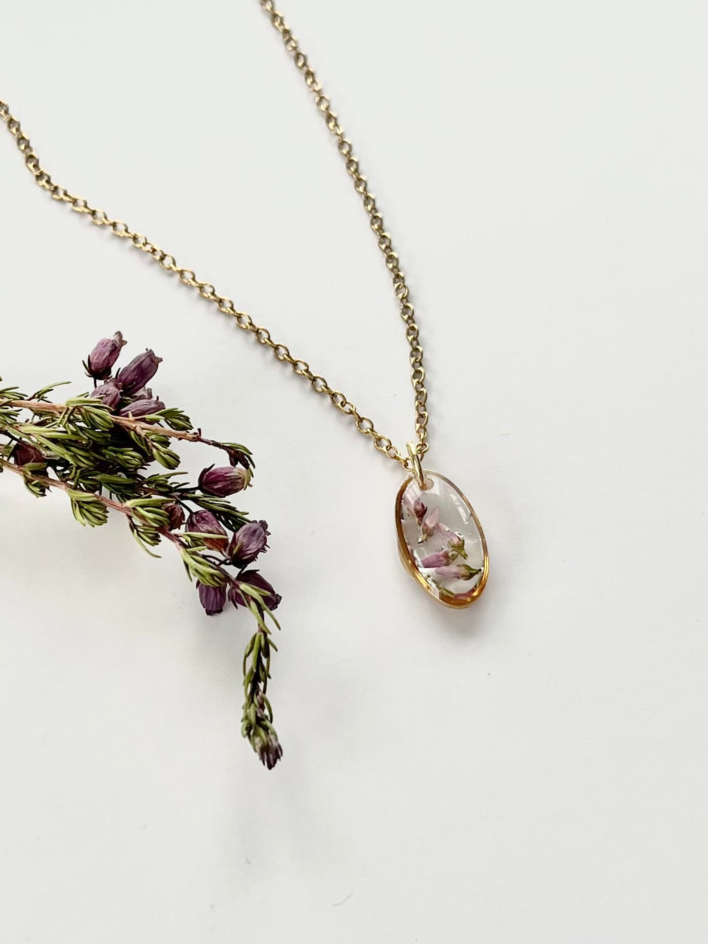 Gold Oval Scottish Heather Necklace (Small)