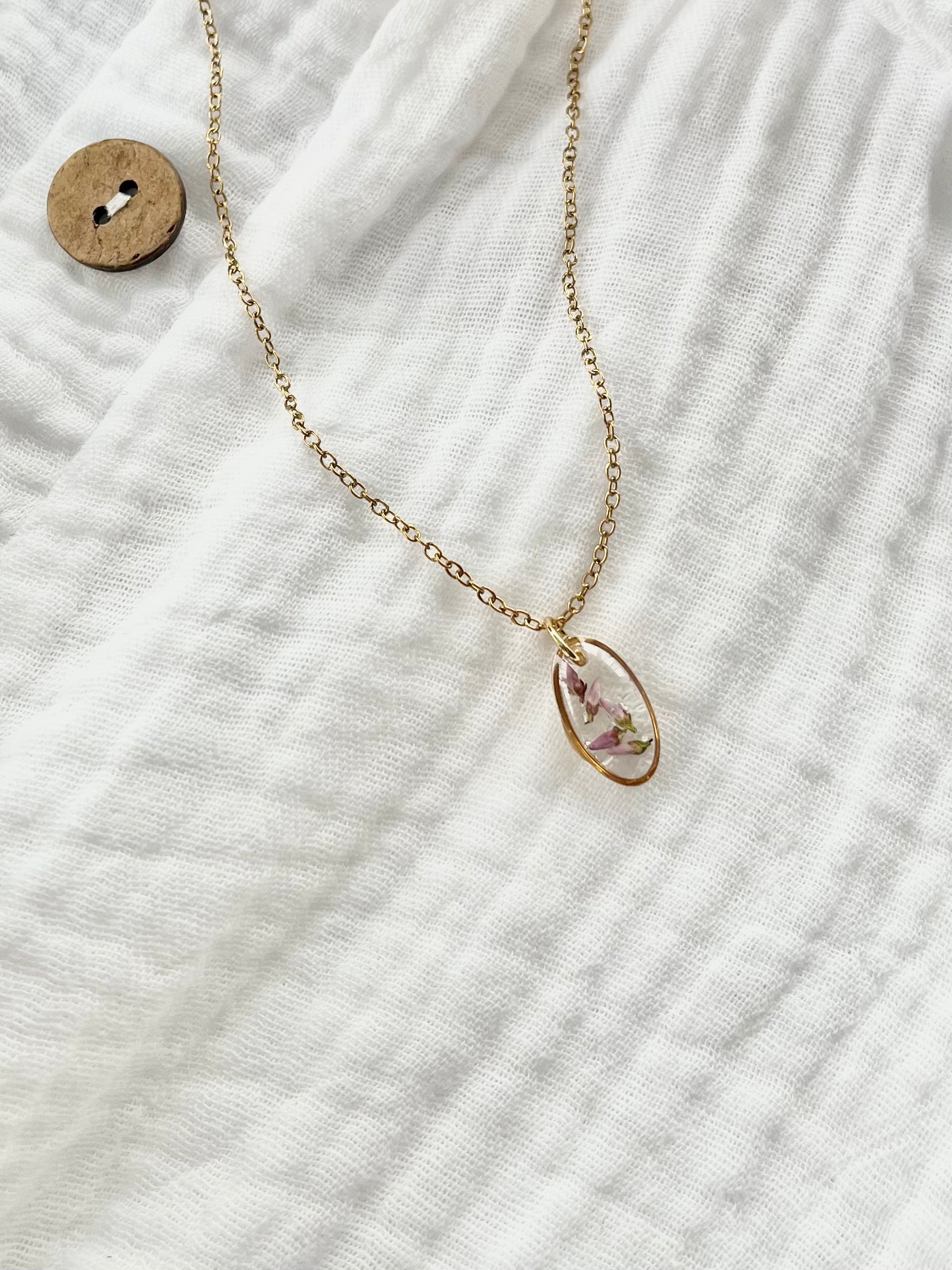 Gold Oval Scottish Heather Necklace (Small)