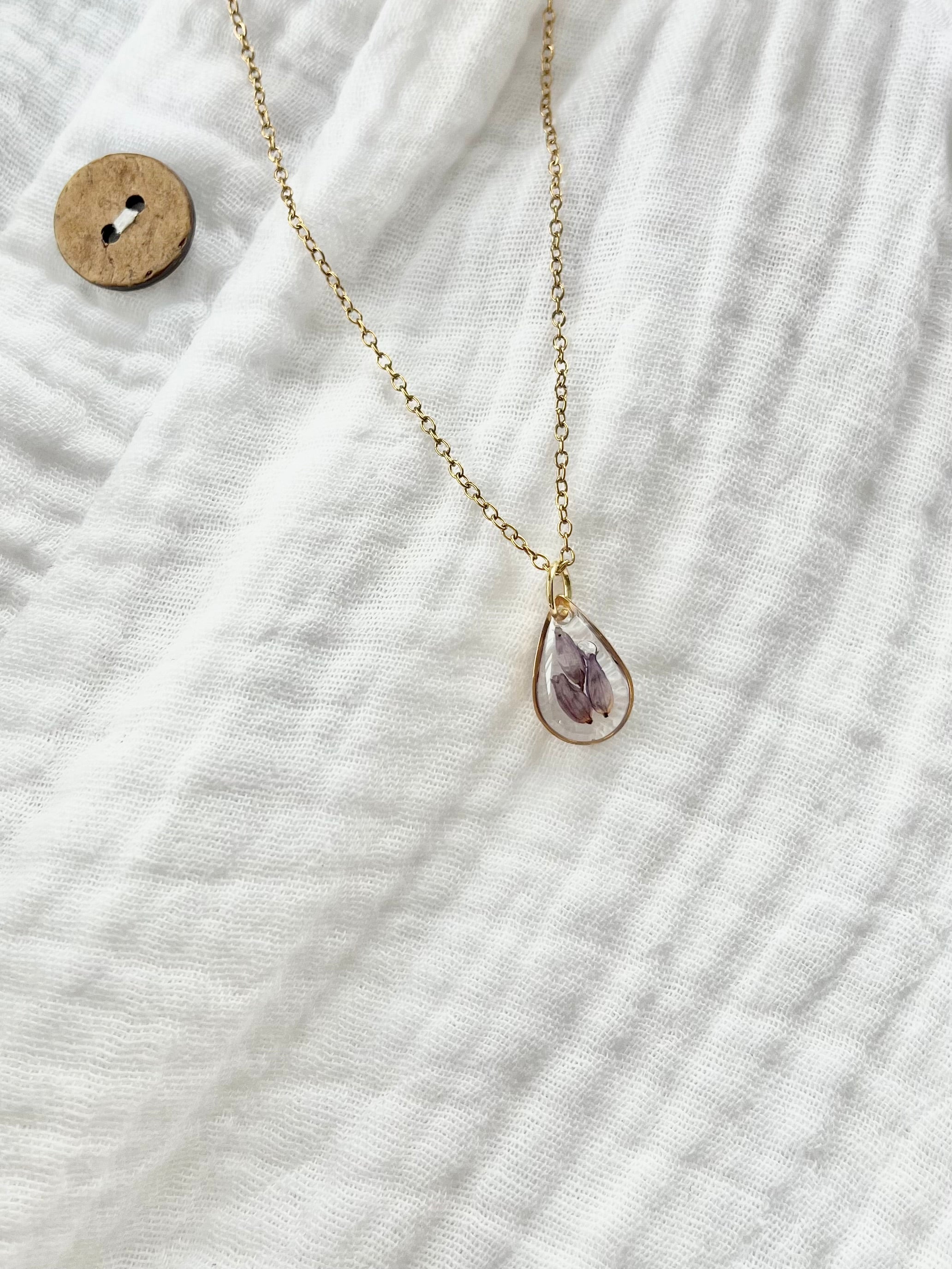 Gold Drop Scottish Heather Necklace (Small)