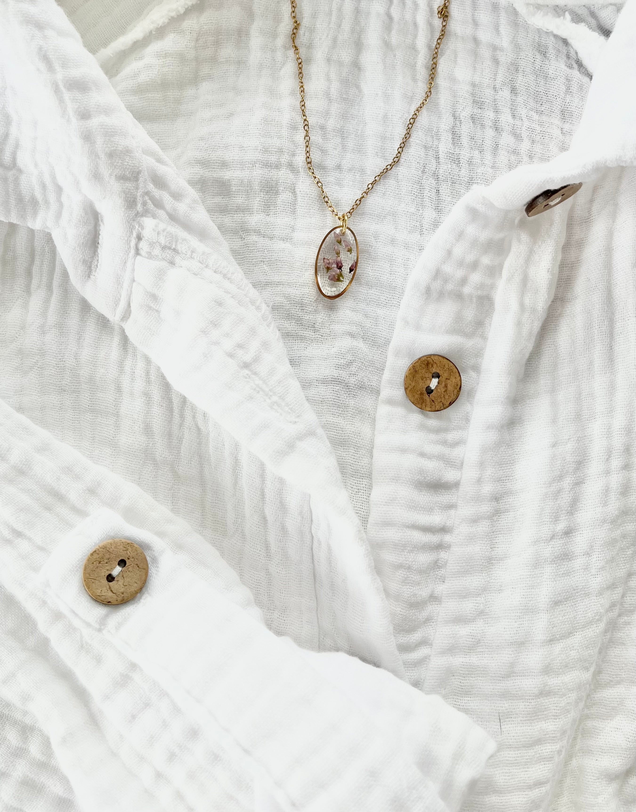 Gold Oval Scottish Heather Necklace (Medium)