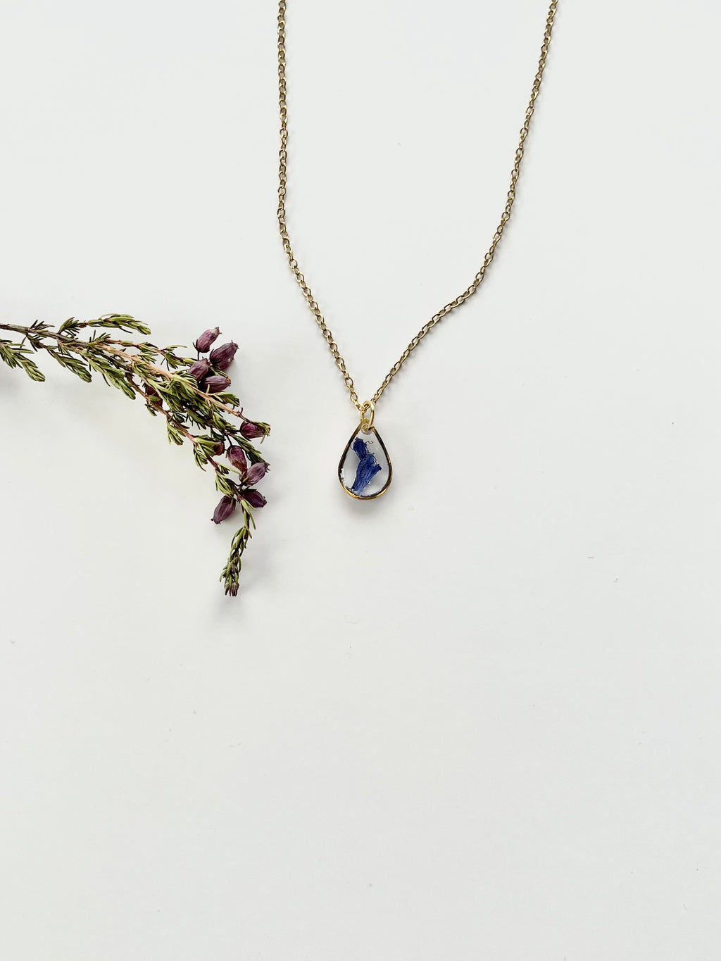 Gold Drop Blue Flower Necklace (Small)