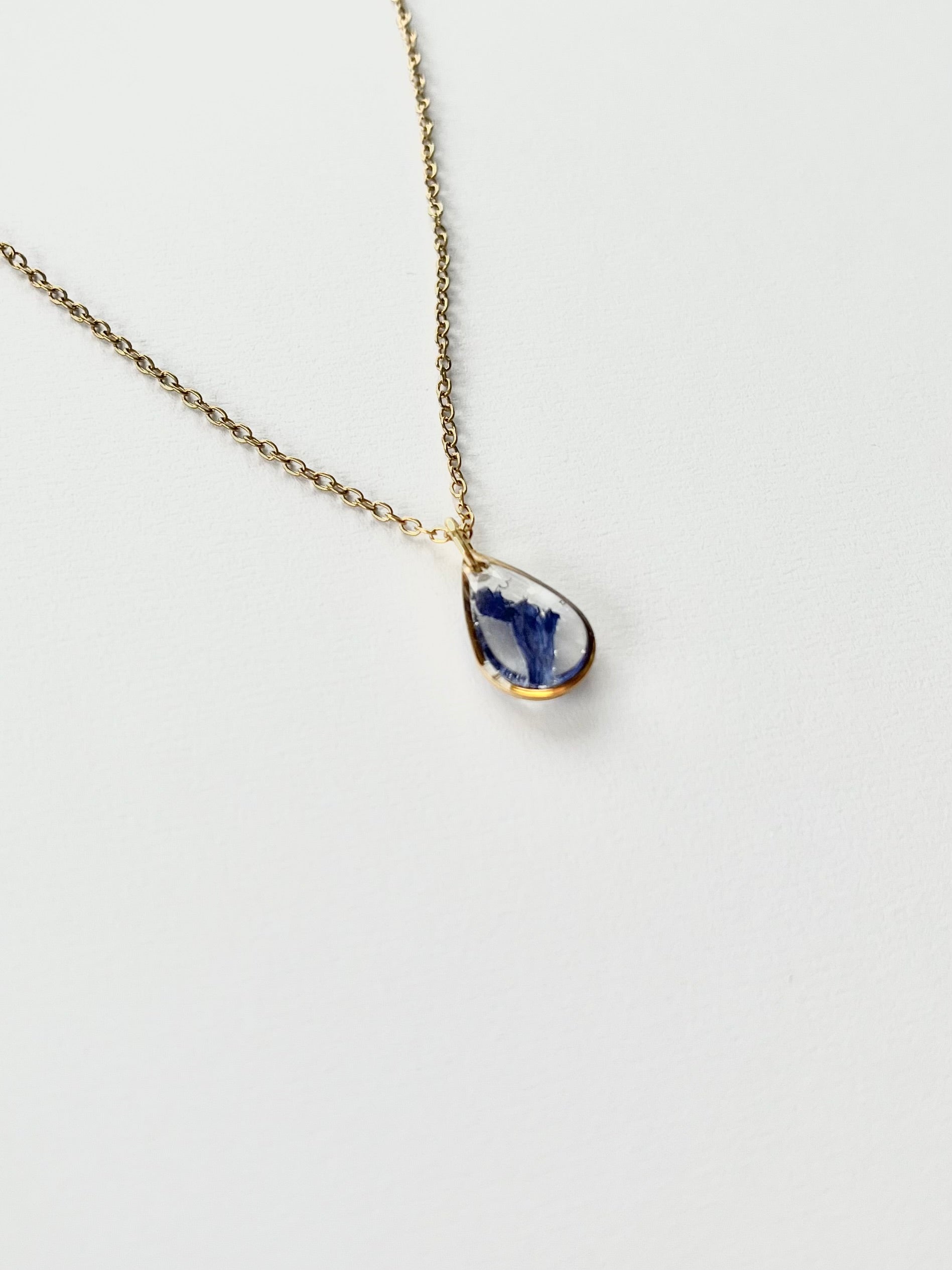 Gold Drop Blue Flower Necklace (Small)