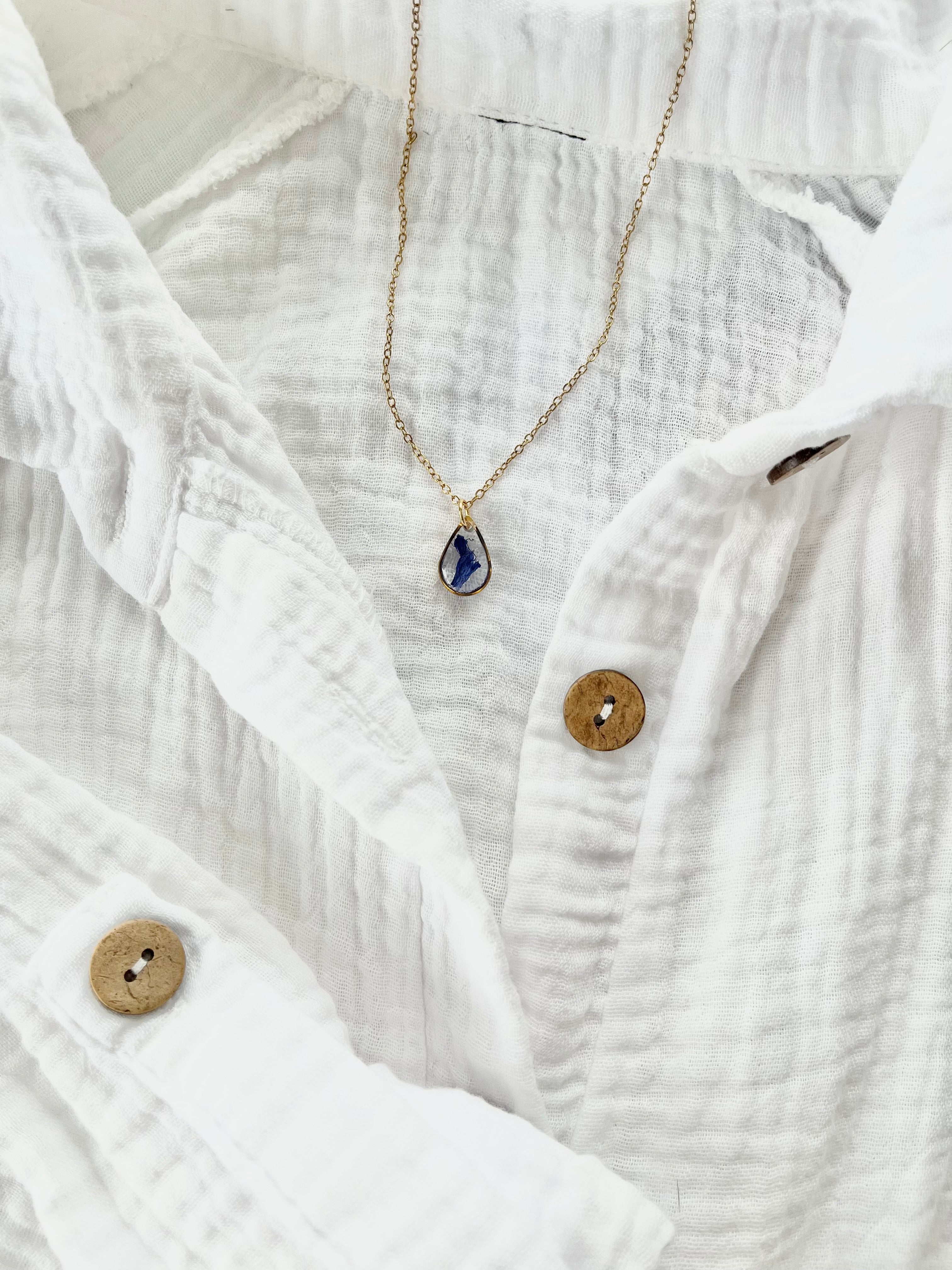 Gold Drop Blue Flower Necklace (Small)
