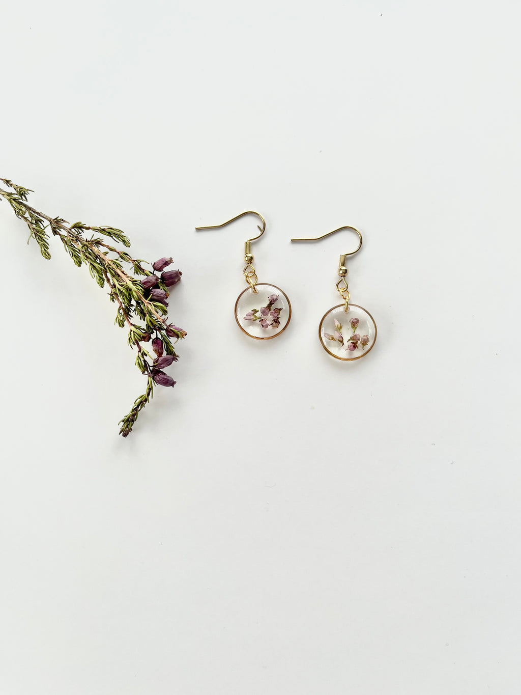 Gold Round Scottish Heather Earrings (Small)