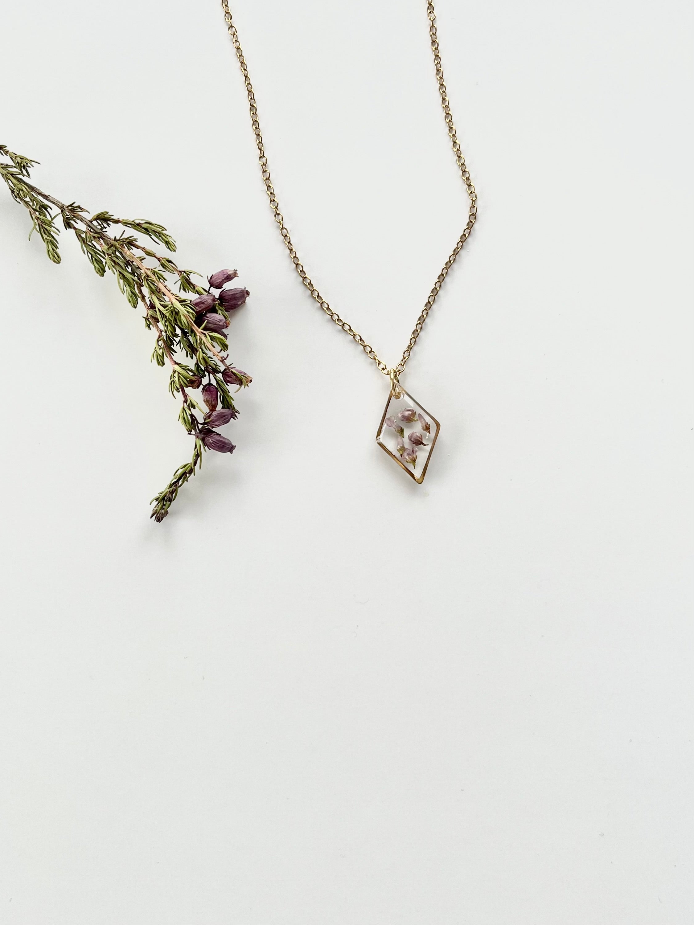 Gold Diamond Scottish Heather Necklace (Small)